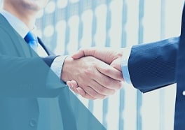handshake-min